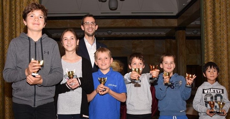 Team West, de winnaar van het stadsdelen toernooi 2019, georganiseerd door schaakclub Philidor Leiden.
